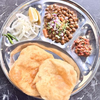 Panj Tara Indian Restaurant signature dishes Shrimp CurryLamb KadaiChole Bhature﻿﻿﻿﻿
